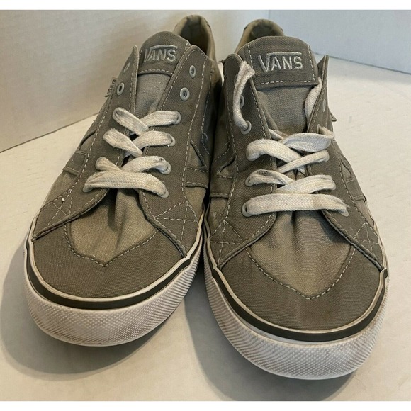 Size 9.5 - VANS Rhea Gossamer Green - Picture 1 of 5